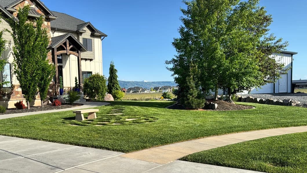 Blog post Luxury That Lasts: How to Maintain Your Outdoor Space Like a Pro image